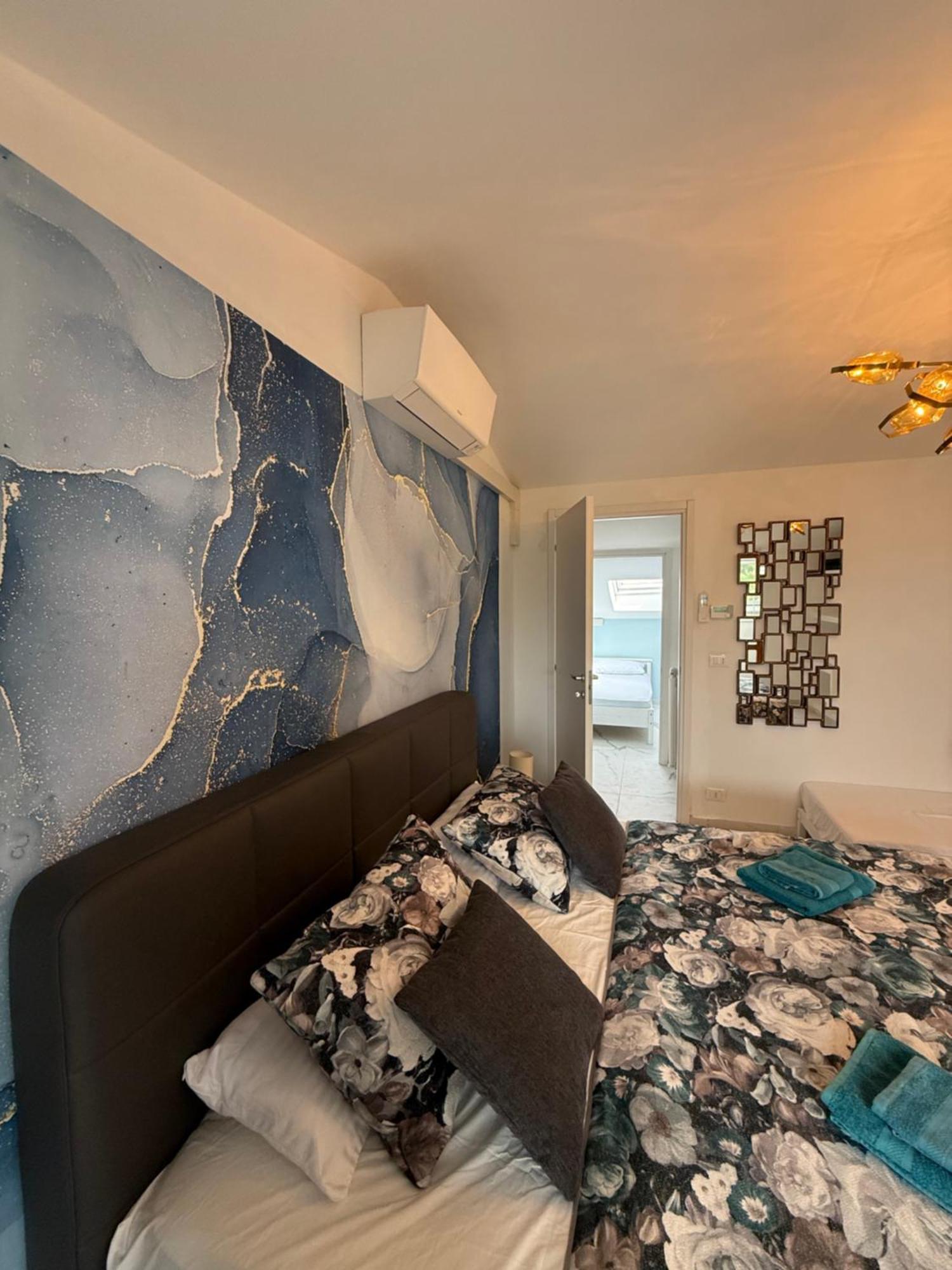 Apartment Mit Meerblick Am Strand Costa Azzura Grado Exterior foto